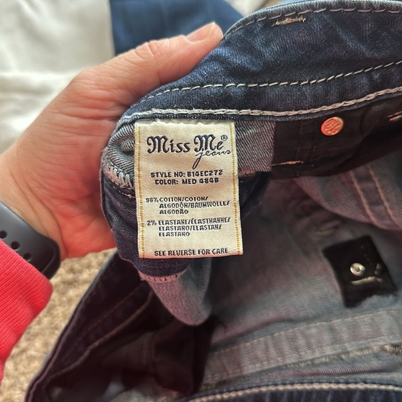 Miss Me Mid-Rise Easy Crop Capri Jeans Women's Size 29 Bling - Picture 11 of 16